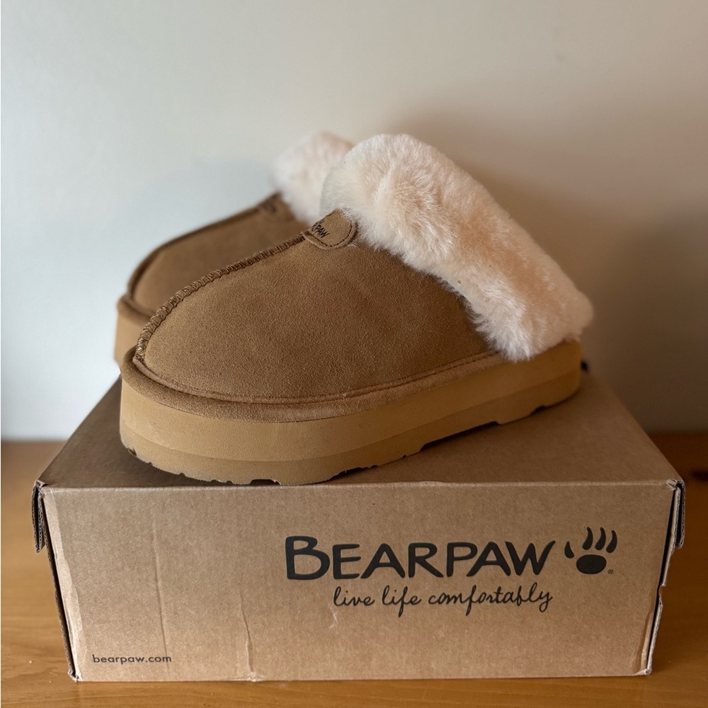 BearPaw Retro Loki Slippers/Slides - New in Box